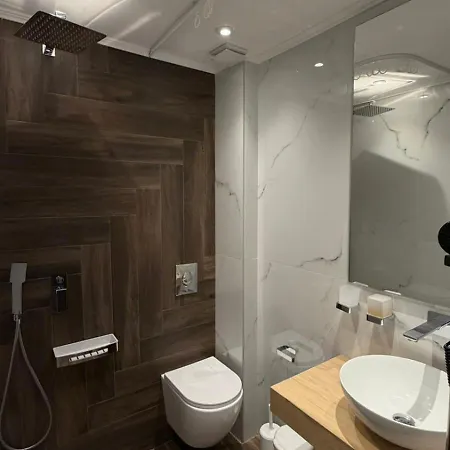Mg Luxury Living Aparthotel 3*