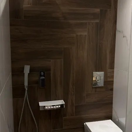 Mg Luxury Living