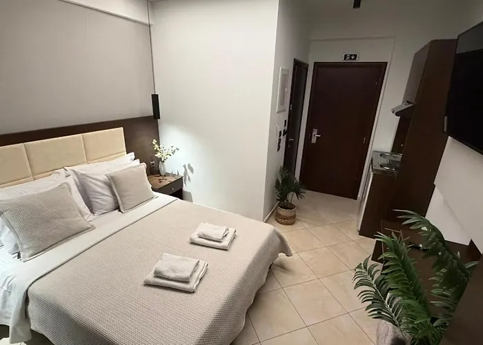 Mg Luxury Living 3* Неа-Врасна