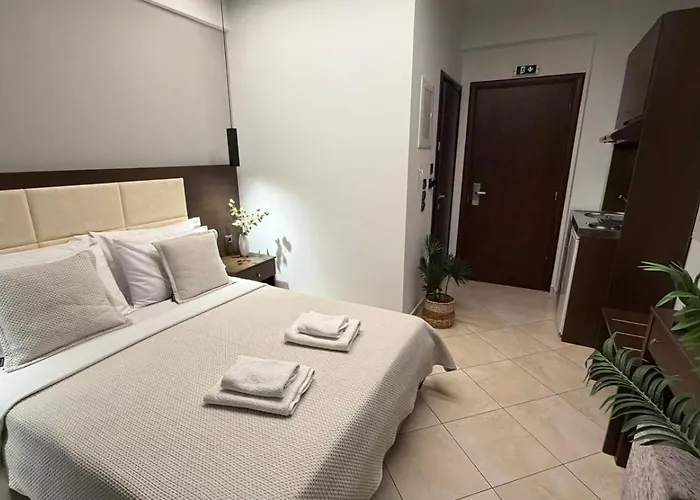 Mg Luxury Living 3* Неа-Врасна