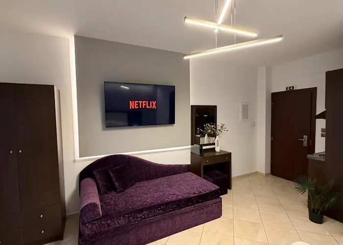 Mg Luxury Living Апарт-отель Неа-Врасна