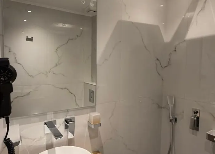 Апарт-отель Mg Luxury Living Неа-Врасна